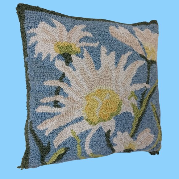 Hand-Hooked Daisy Pillow Floral Blue Green 16.5" Square Throw - Picture 2 of 6